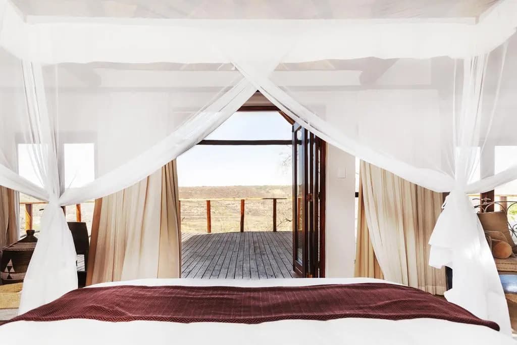 Esiweni Luxury Safari Lodge - Memorial Gate, Nambiti Game Reserve, Ladysmith