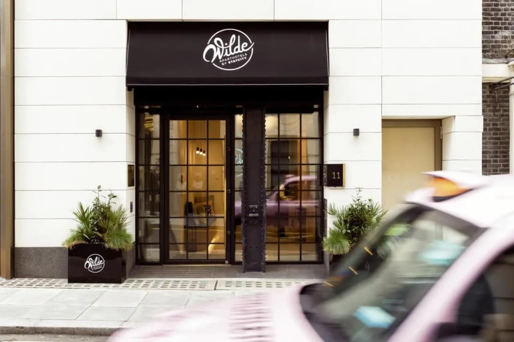 Wilde Aparthotels London Covent Garden - 11 Adam Street, Londra