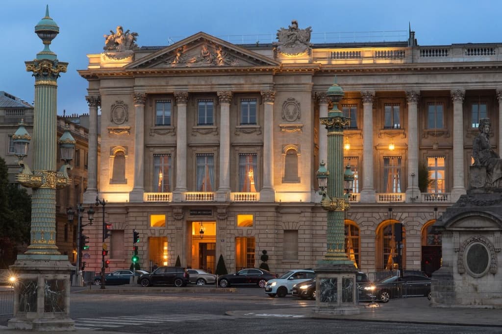 Hôtel de Crillon A Rosewood Hotel - 10 Place de la Concorde, Parigi