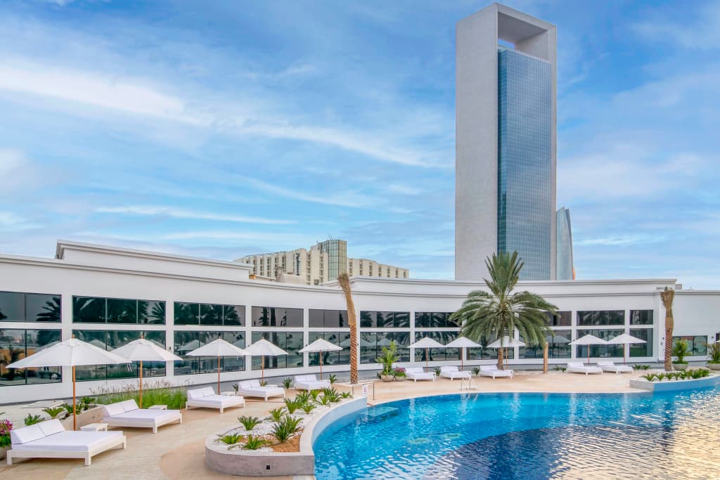 Radisson Blu Hotel & Resort - Corniche Road, Abu Dhabi