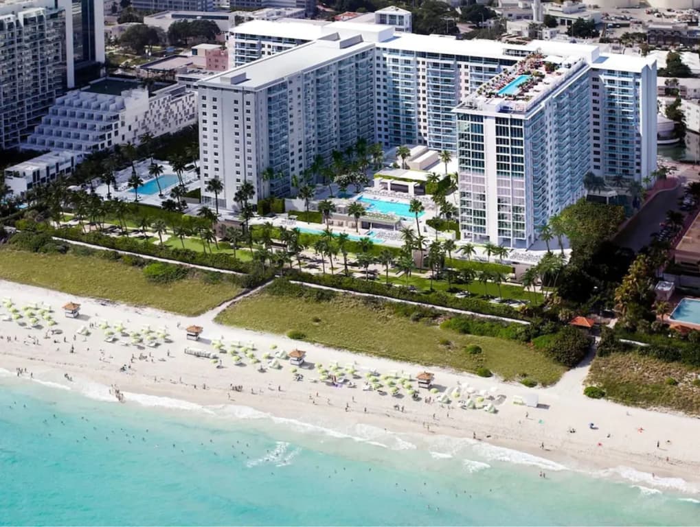 1 Hotel South Beach - 2341 Collins Avenue, Miami Beach