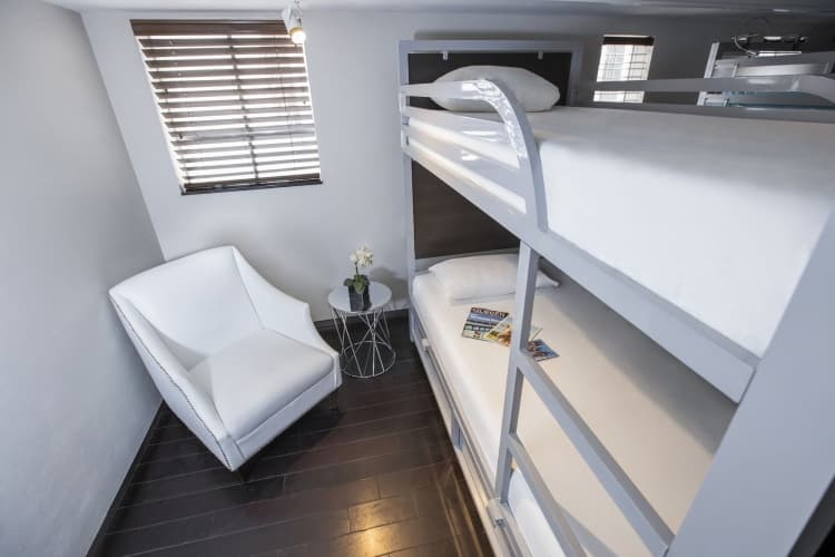Posh South Beach Hostel - foto 1