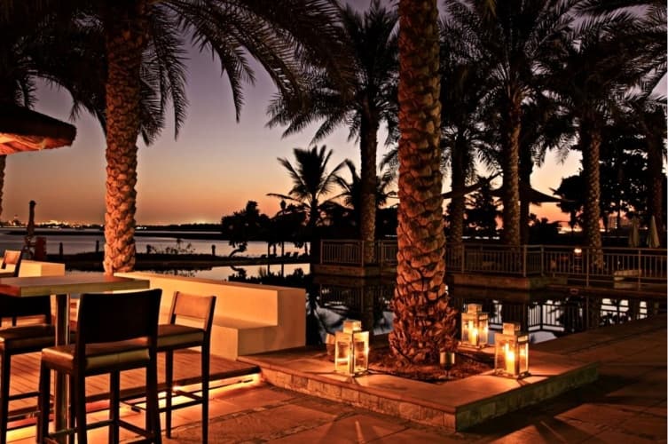 Mövenpick Jumeirah Lakes Towers Hotel - foto 6