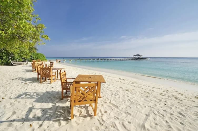 Royal Island Resort & Spa - foto 1