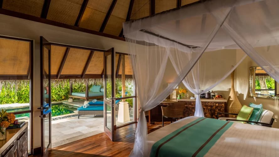 Four Seasons Resort Maldives at Kuda Huraa - foto 2
